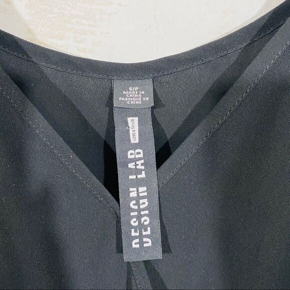 Design lab woman’s  petite black spaghetti strap jumpsuit size S/P - Picture 2 of 8